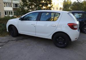 Renault Sandero в лизинг