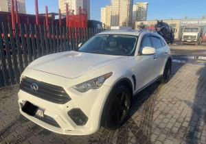 Infiniti FX в лизинг