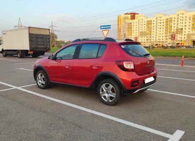 Фото Renault Sandero