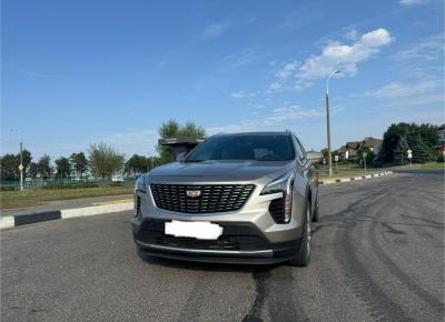 Фото Cadillac XT4