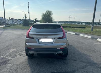 Фото Cadillac XT4