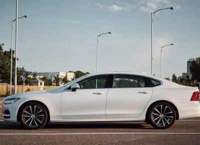 Фото Volvo S90