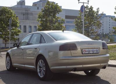 Фото Audi A8