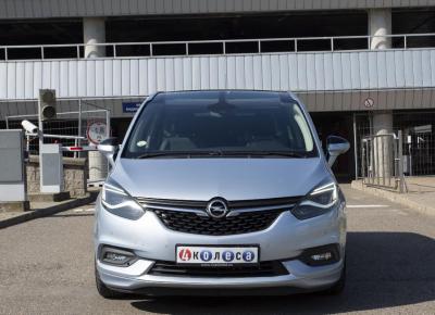 Фото Opel Zafira