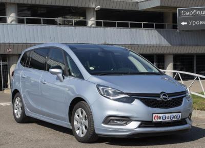 Фото Opel Zafira