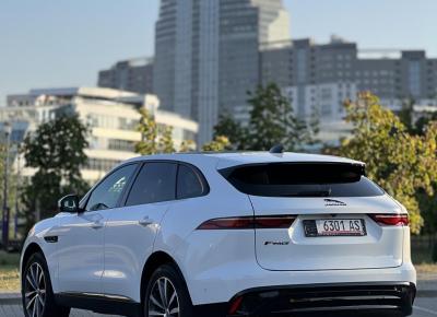 Фото Jaguar F-Pace