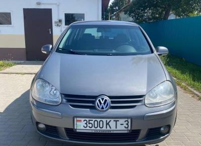 Фото Volkswagen Golf