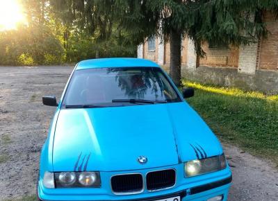 Фото BMW 3 серия, 1993 год выпуска, с двигателем Бензин, 2 856 BYN в г. Полоцк