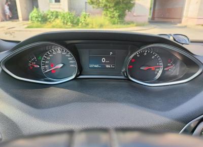 Фото Peugeot 308