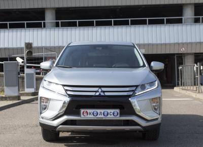 Фото Mitsubishi Eclipse Cross