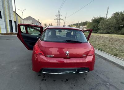 Фото Peugeot 308