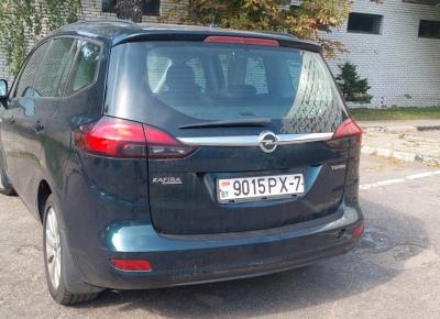 Фото Opel Zafira