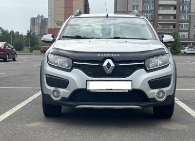 Фото Renault Sandero