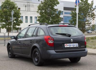 Фото Renault Laguna