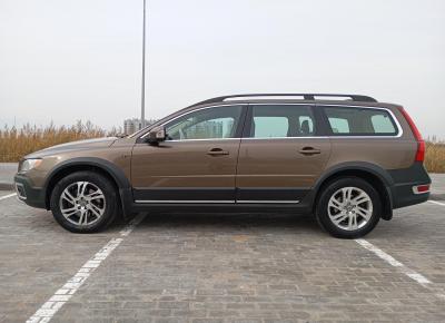 Фото Volvo XC70