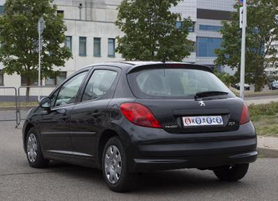 Фото Peugeot 207