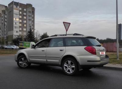 Фото Subaru Outback