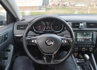 Фото Volkswagen Jetta