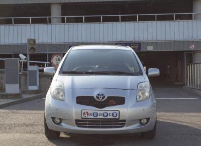 Фото Toyota Yaris