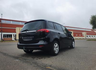 Фото Opel Zafira