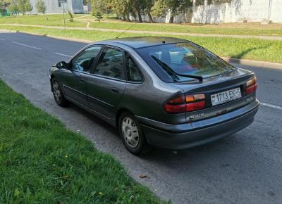 Фото Renault Laguna