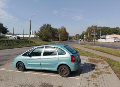 Фото Citroen Xsara Picasso