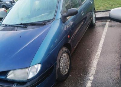 Фото Renault Scenic