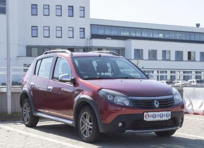 Фото Renault Sandero