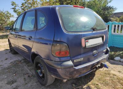 Фото Renault Scenic