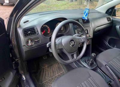 Фото Volkswagen Polo