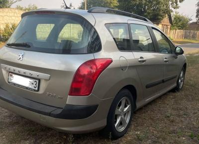 Фото Peugeot 308