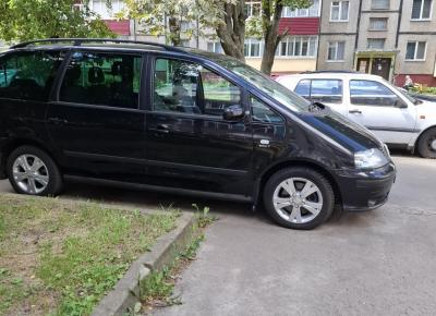 Фото Seat Alhambra