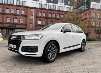 Фото Audi Q7