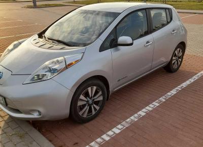 Фото Nissan Leaf