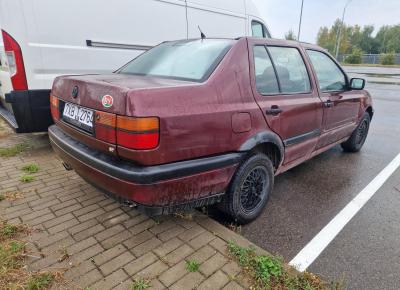 Фото Volkswagen Vento