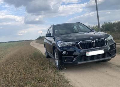 Фото BMW X1