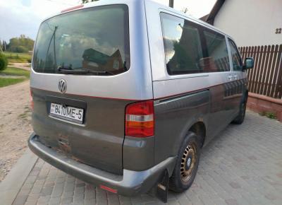 Фото Volkswagen Transporter