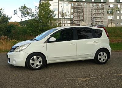 Фото Nissan Note