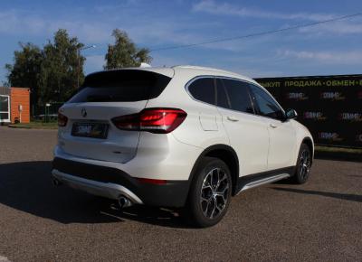 Фото BMW X1