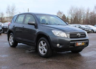 Фото Toyota RAV4