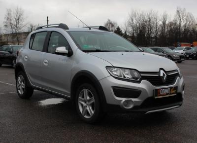 Фото Renault Sandero