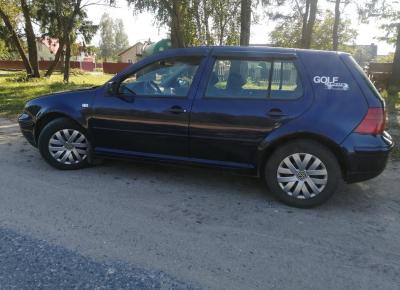 Фото Volkswagen Golf