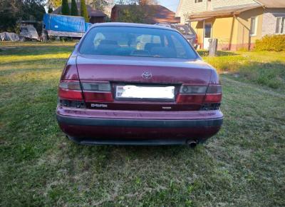 Фото Toyota Carina