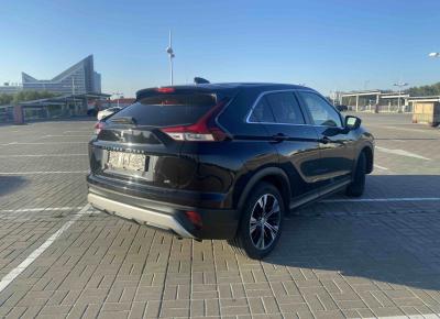 Фото Mitsubishi Eclipse Cross