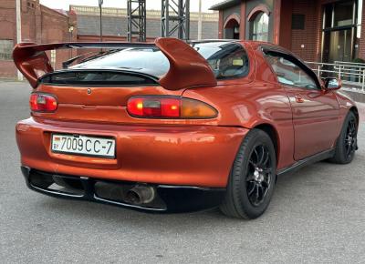 Фото Mazda MX-3