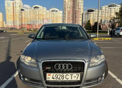 Фото Audi A4