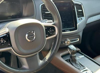 Фото Volvo XC90