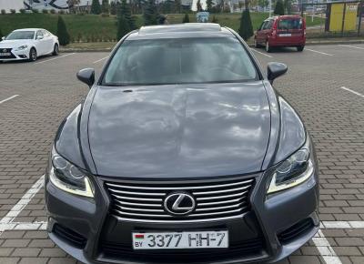 Фото Lexus LS