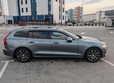 Фото Volvo V60