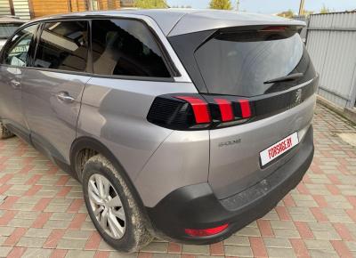 Фото Peugeot 5008